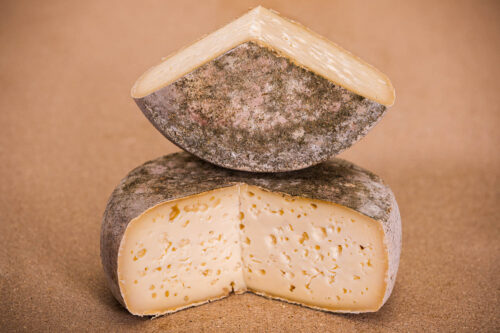 Formaggio Barrique Erba Cipollina